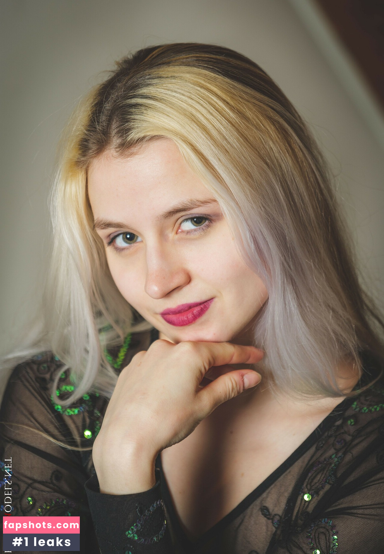 CharmModels gallery photo #280