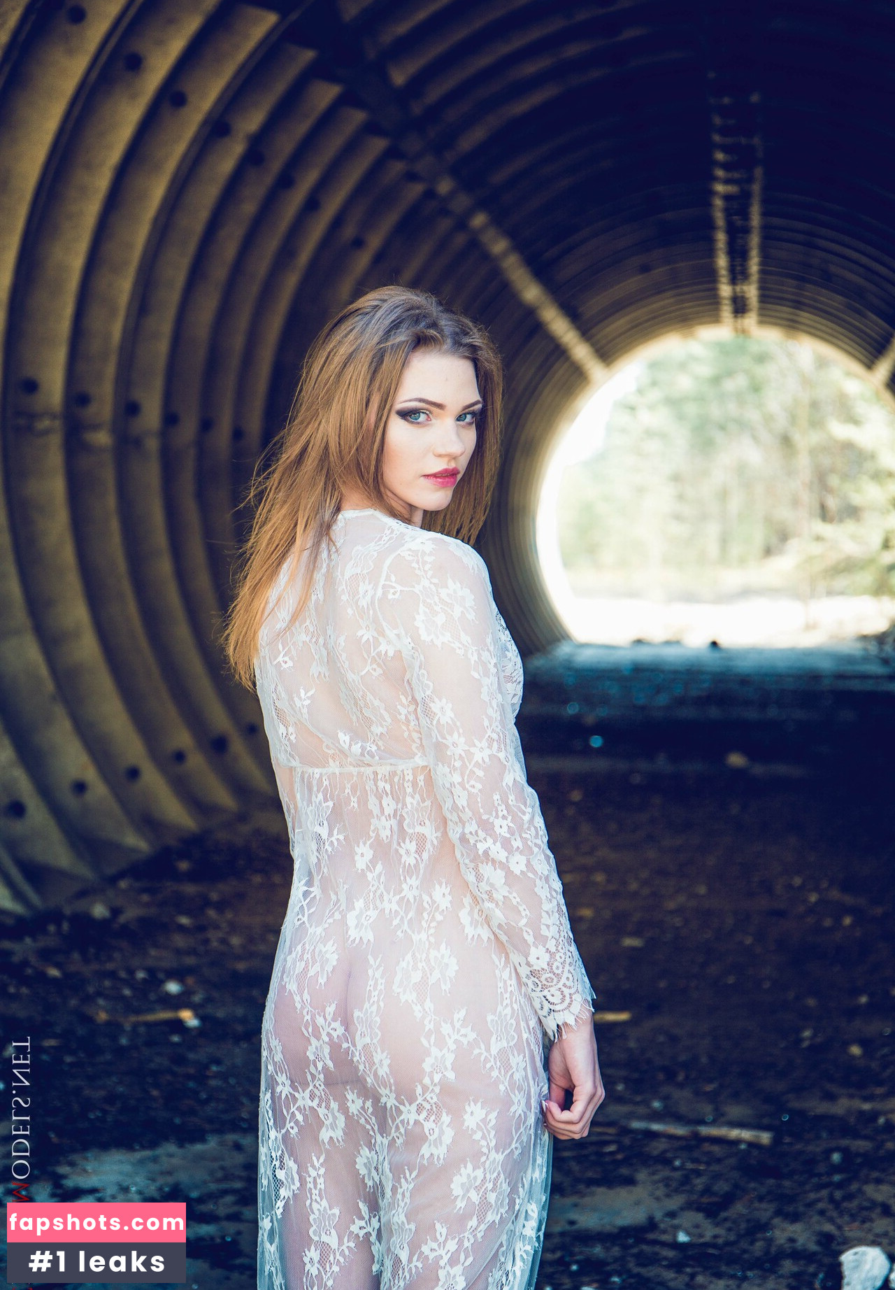 CharmModels gallery photo #320