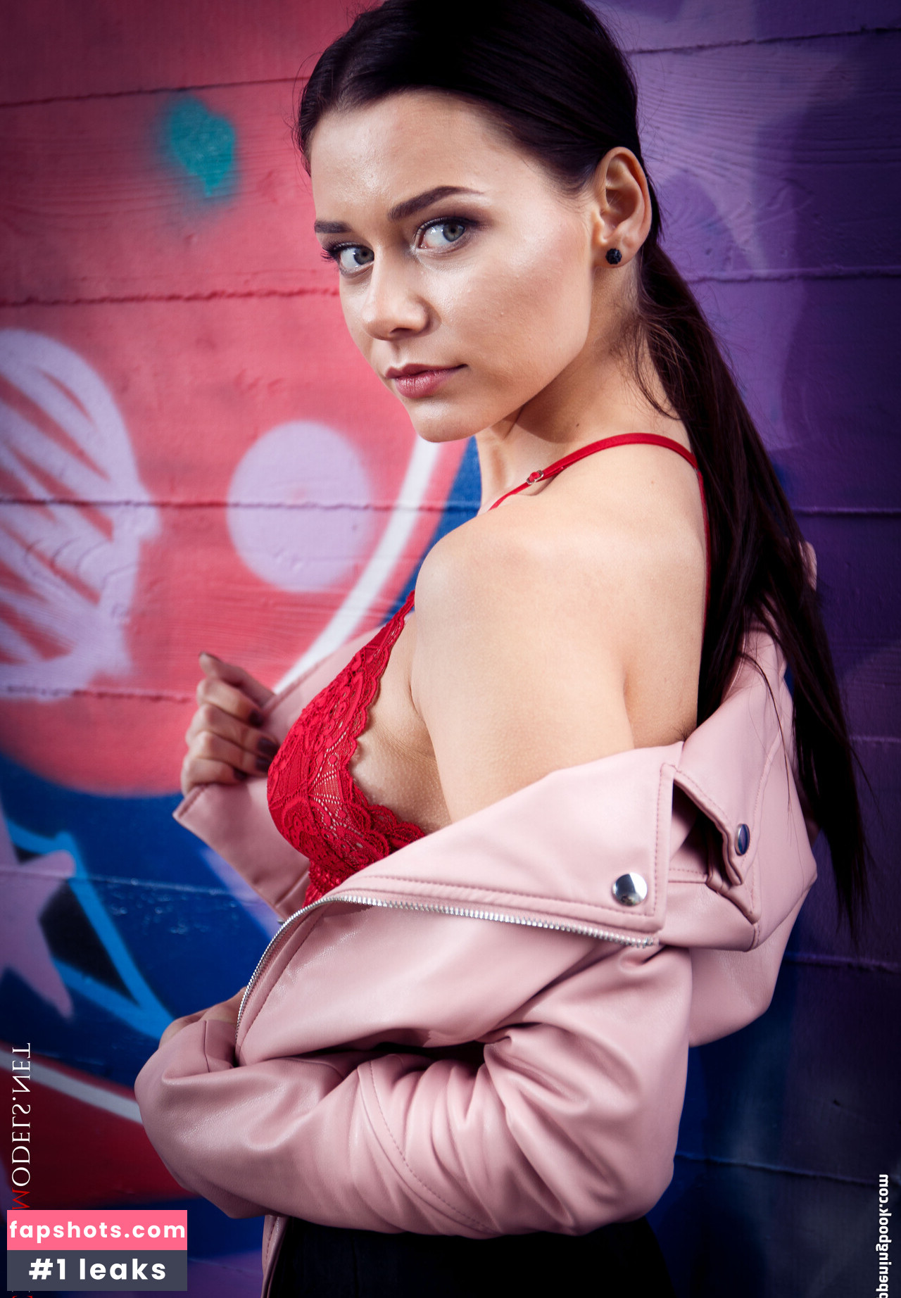 CharmModels gallery photo #329