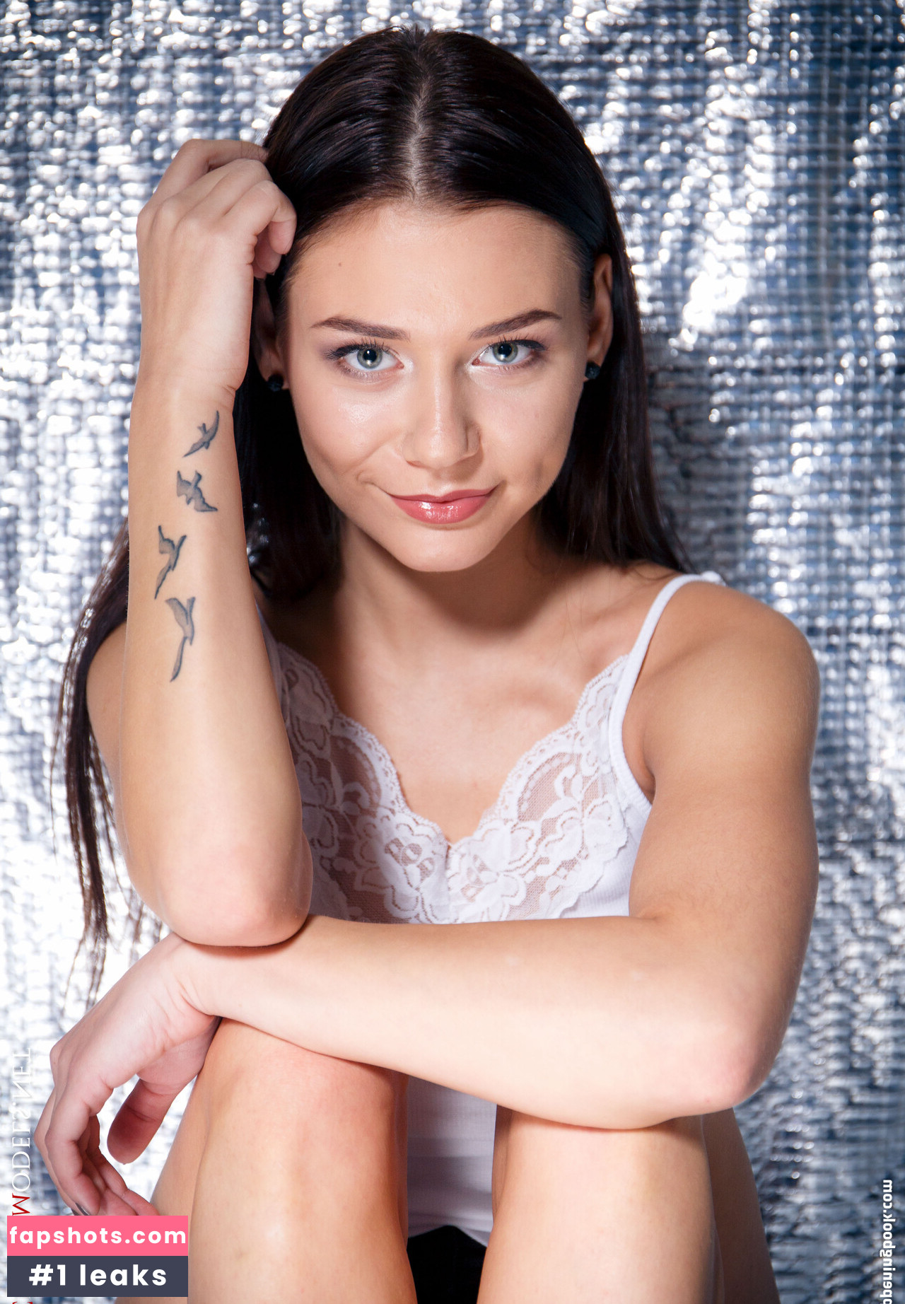 CharmModels gallery photo #349