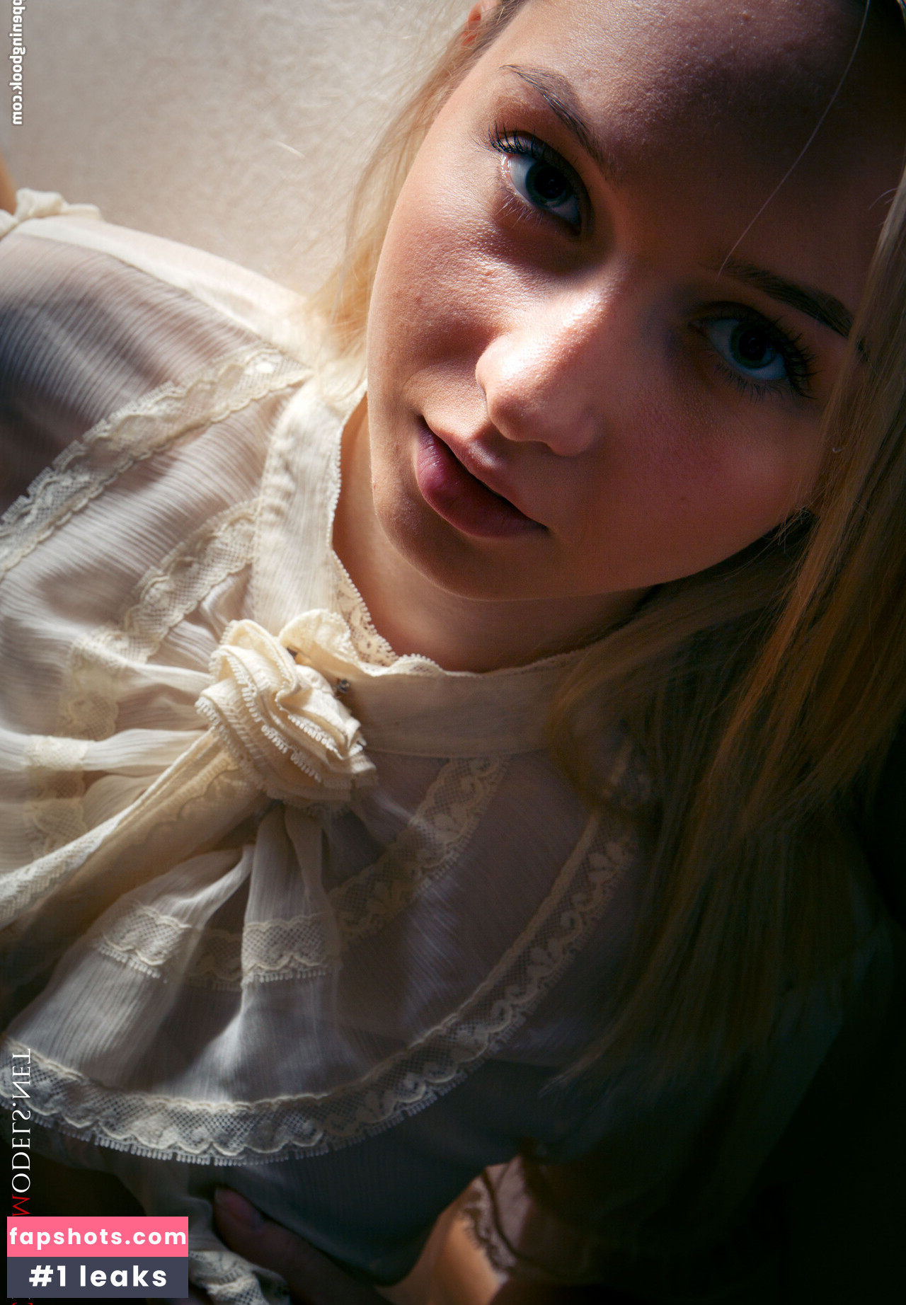 CharmModels gallery photo #376