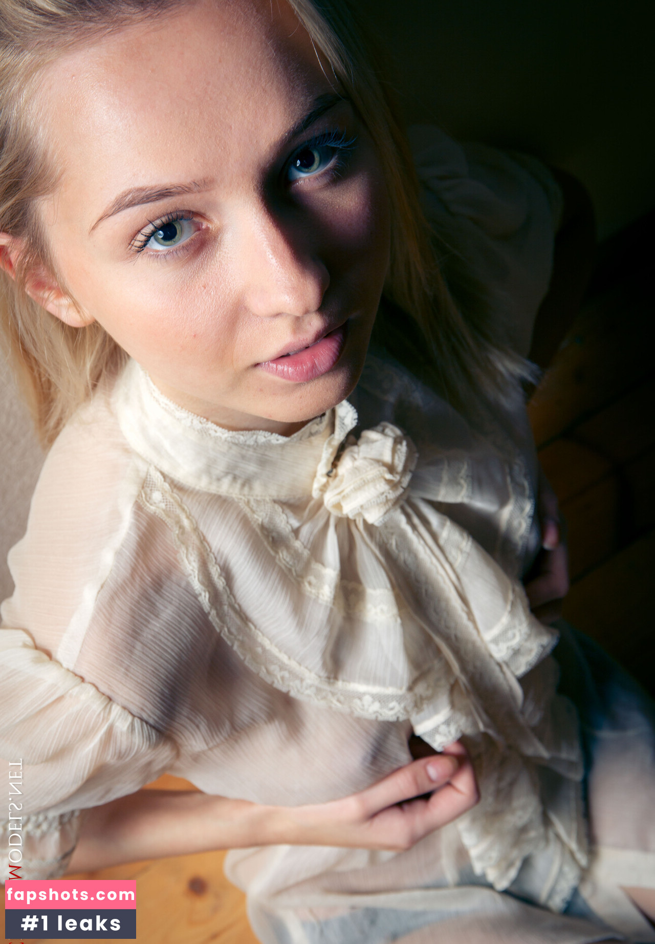 CharmModels gallery photo #377