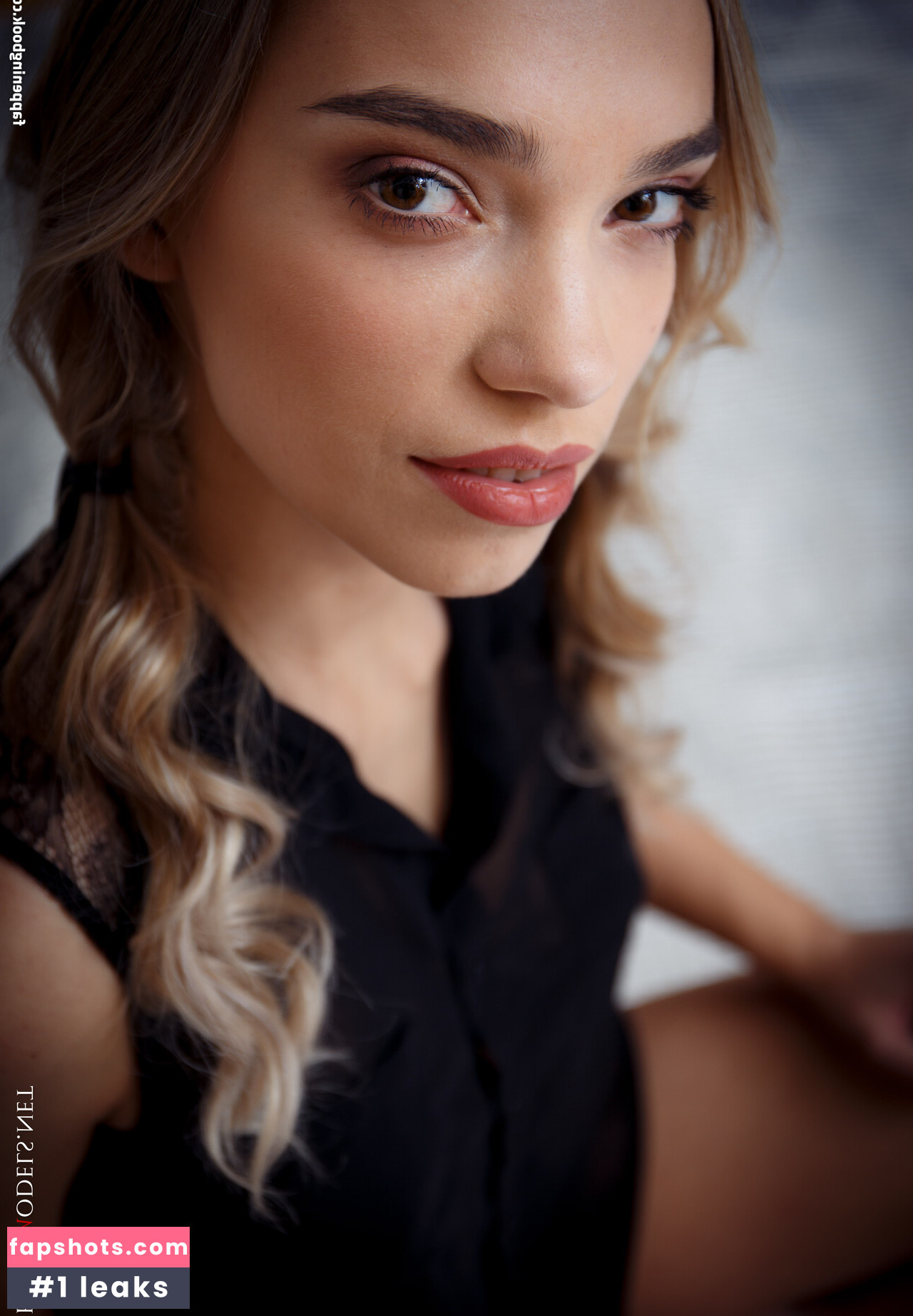 CharmModels gallery photo #41