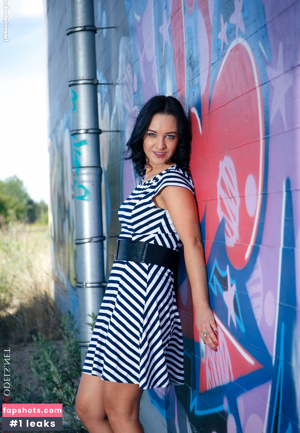 CharmModels gallery photo #57