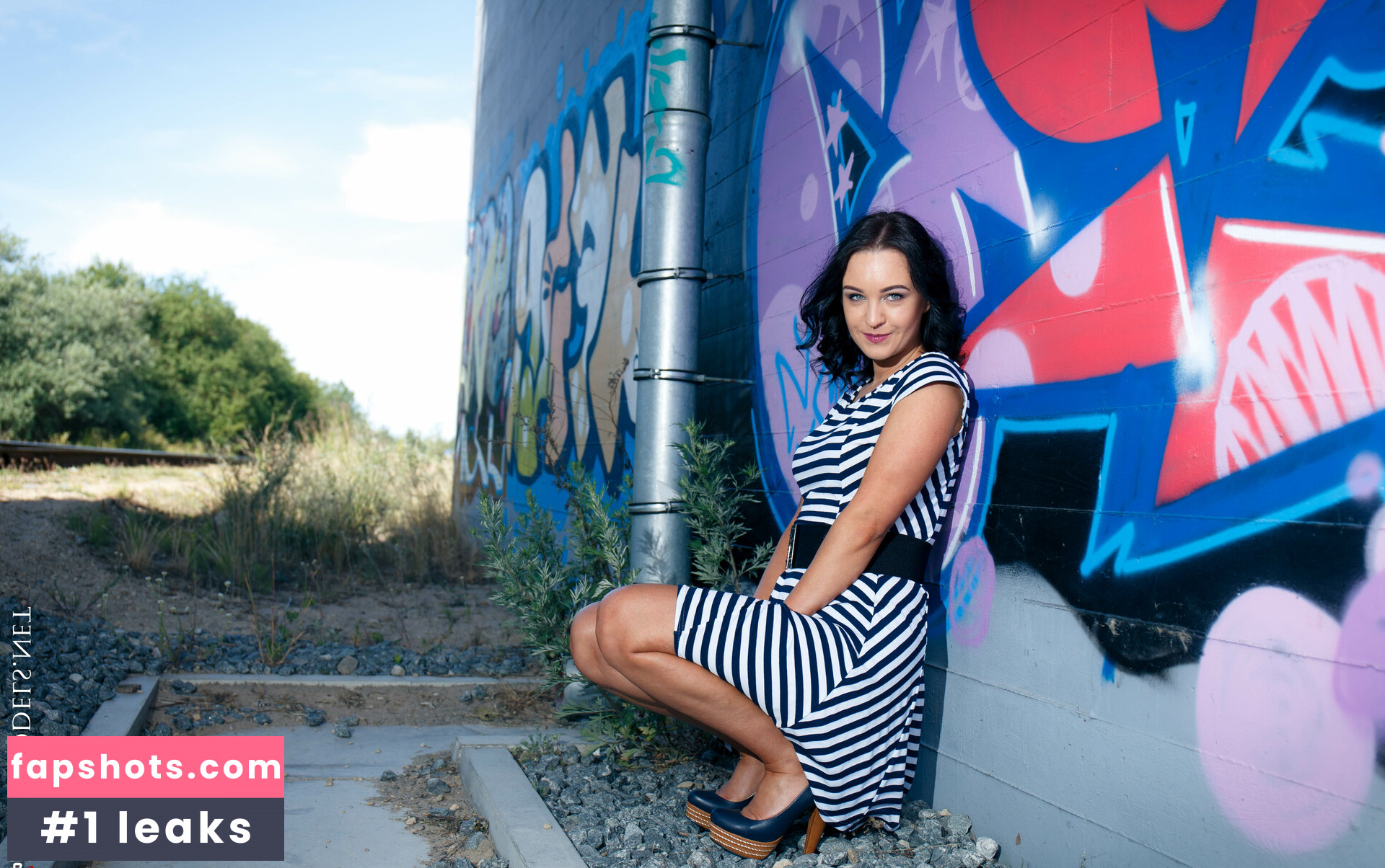 CharmModels gallery photo #58