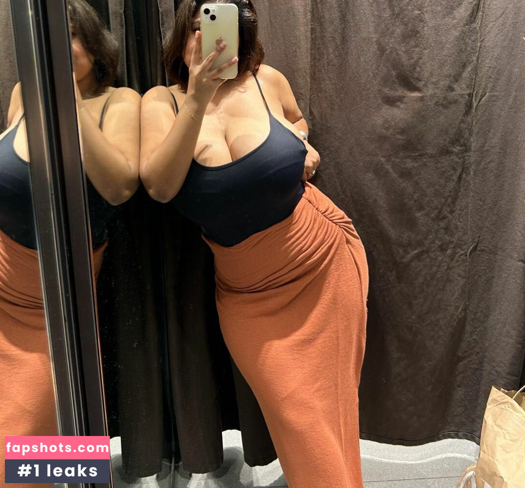 Charu Sharma gallery photo #6