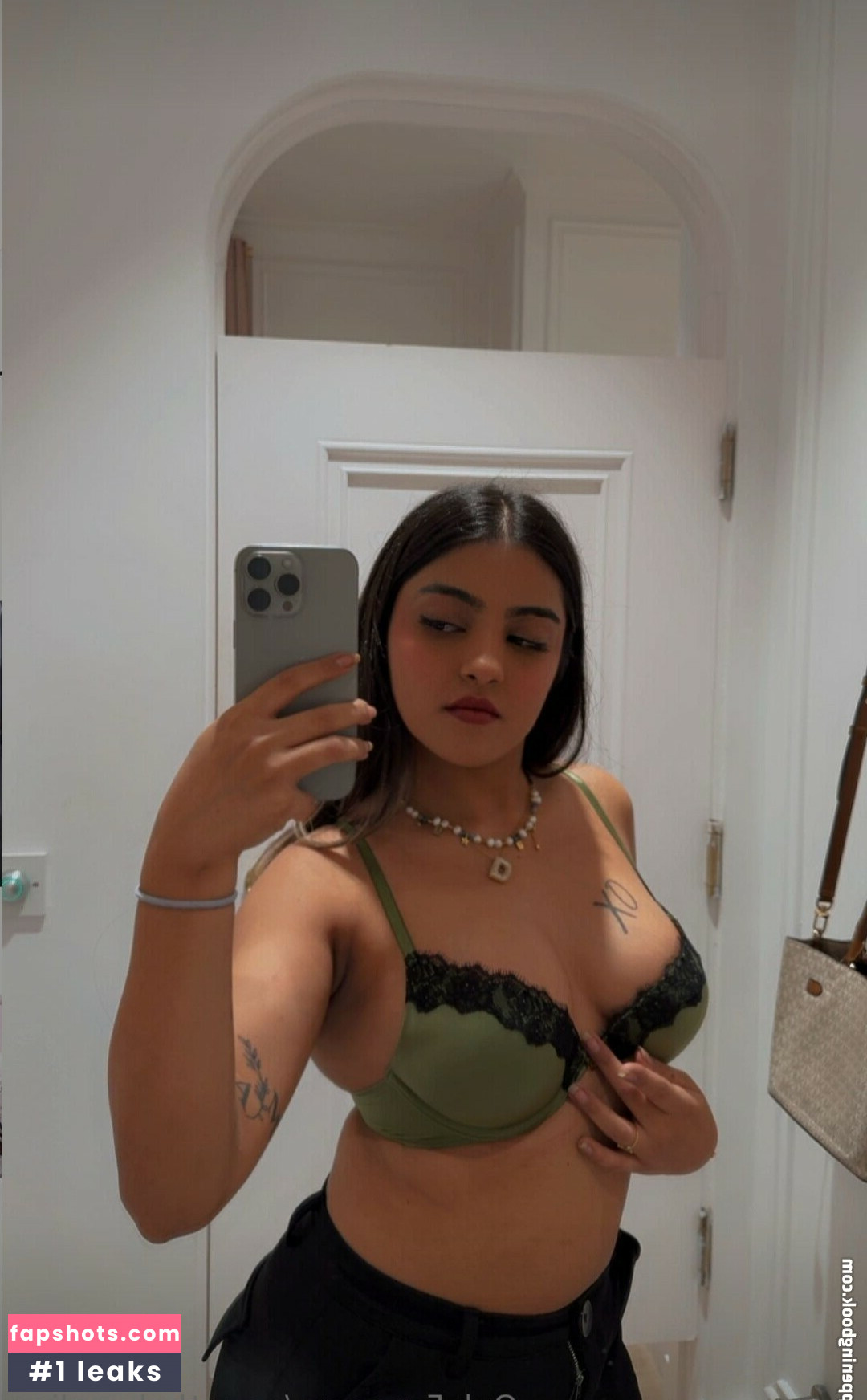 Charvi Bhatt Nahé úniky fotek pouze od fanoušků #11 - Fapshots