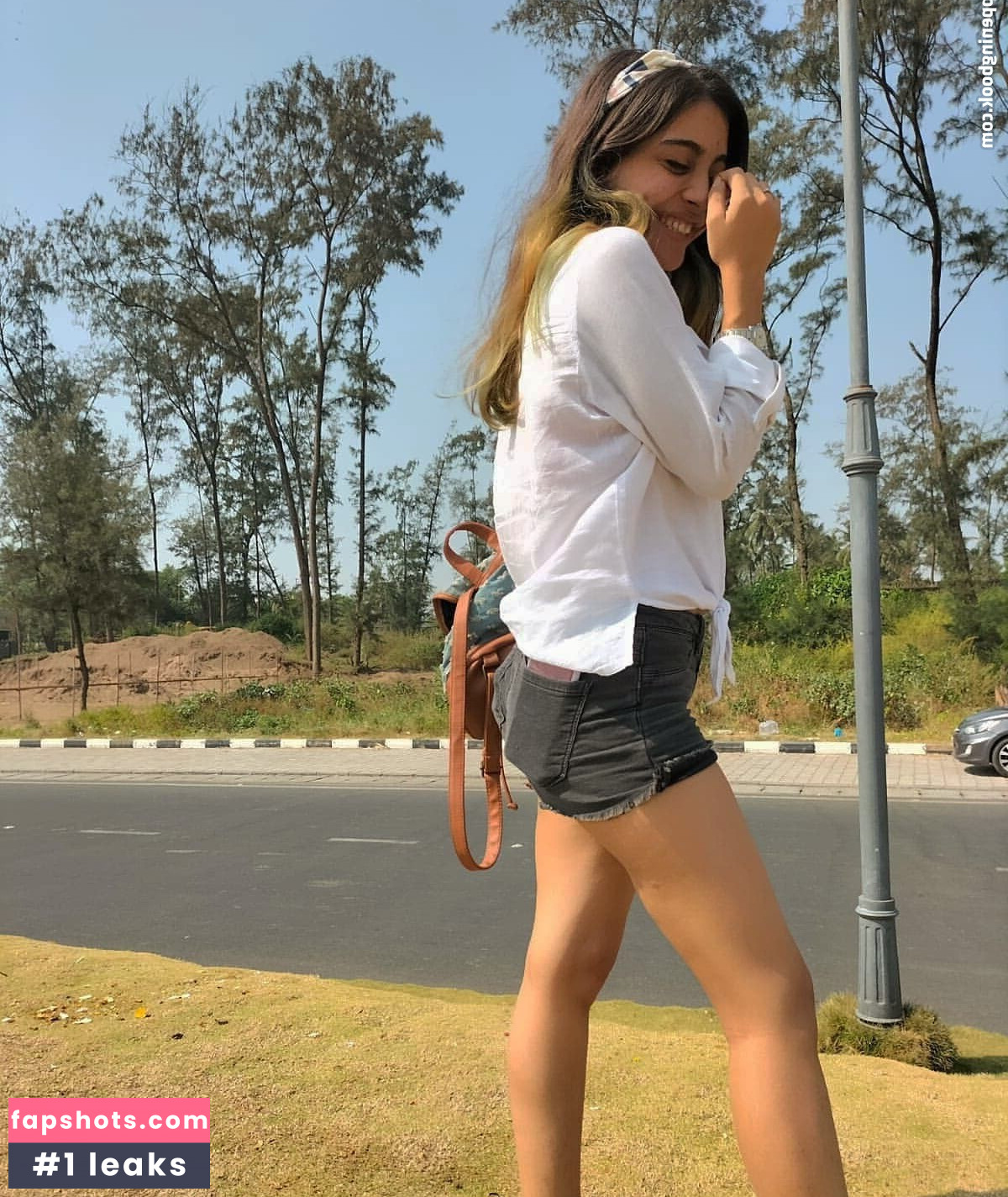 Charvi Bhatt Nude Leaks OnlyFans Photos #25 - LeakJerk