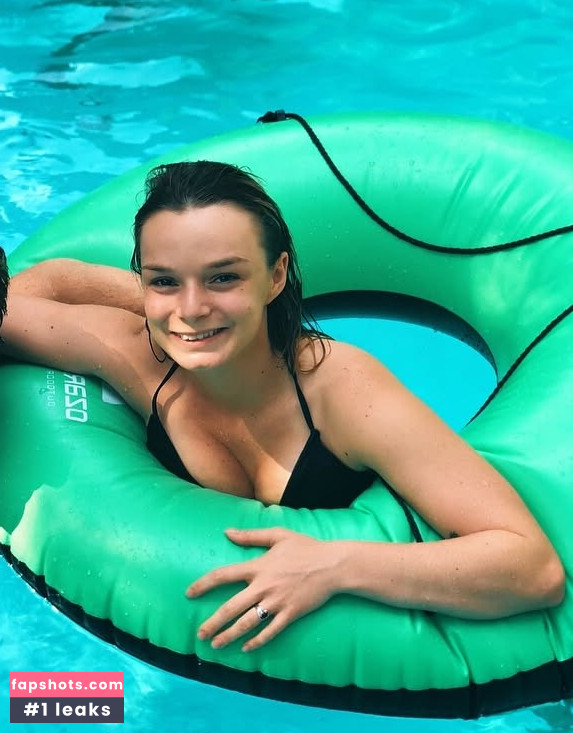 Chasity McClelland Nude Leaks OnlyFans Photos #11 - LeakJerk