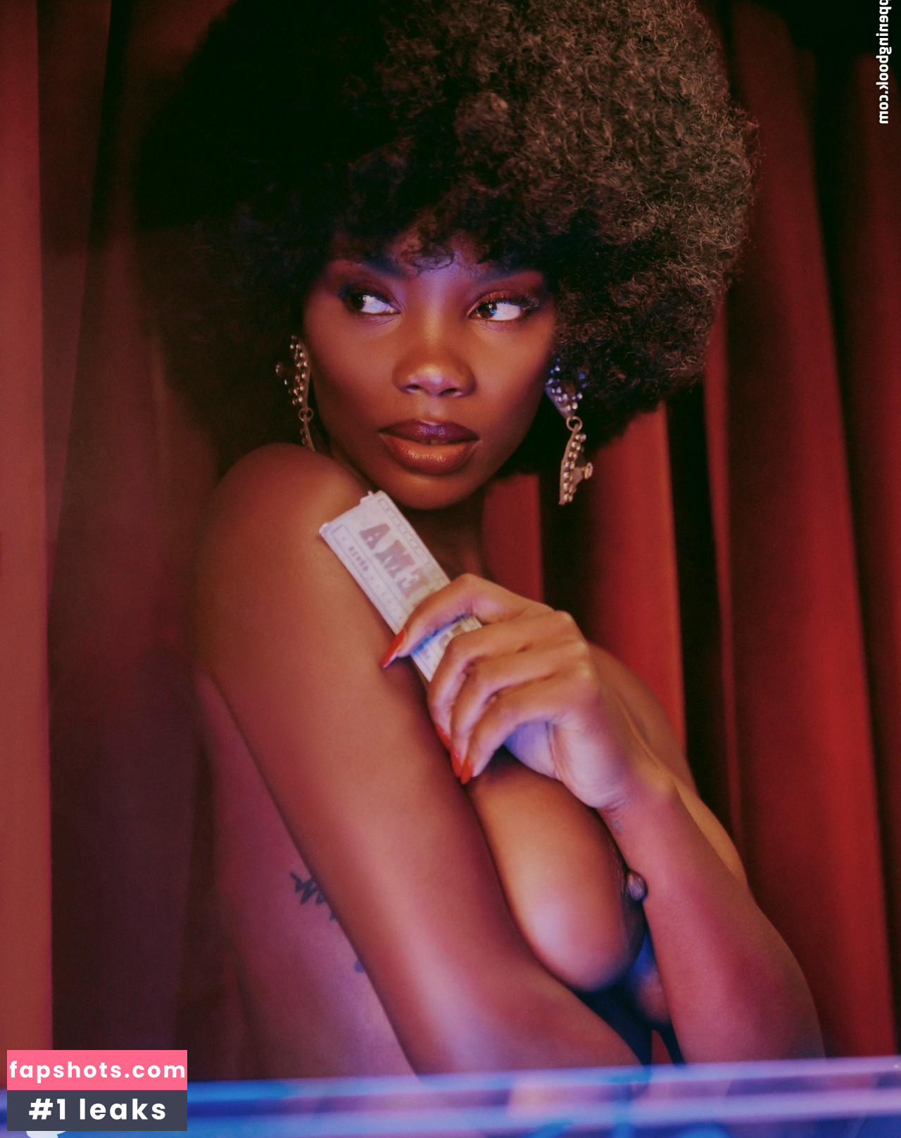 Chasity Samone nude babe gallery