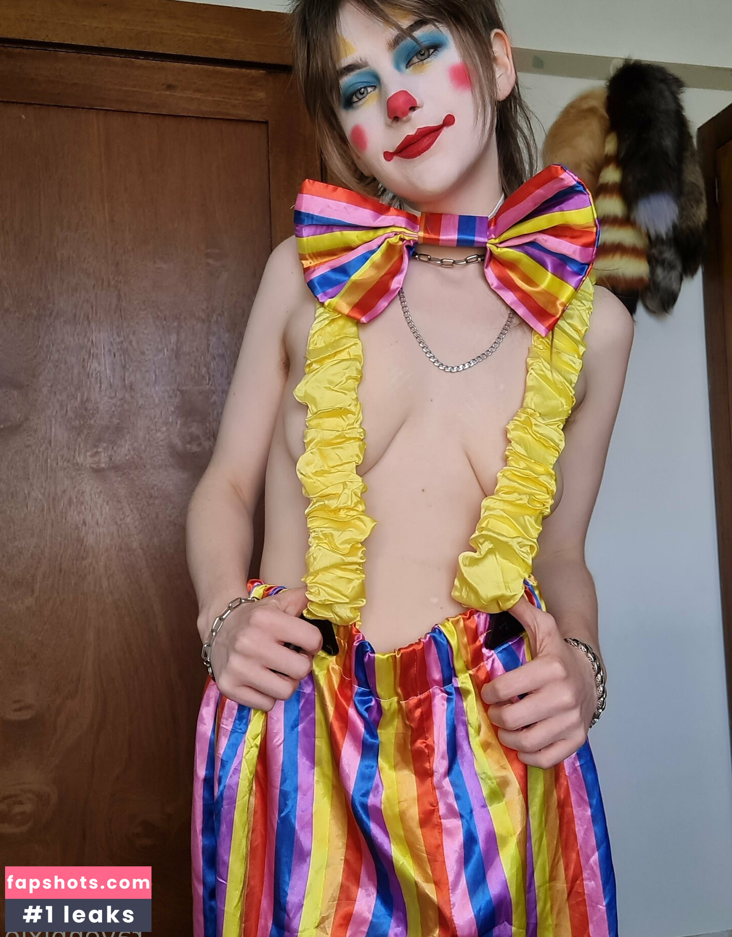 cheekthefreak gallery photo #2