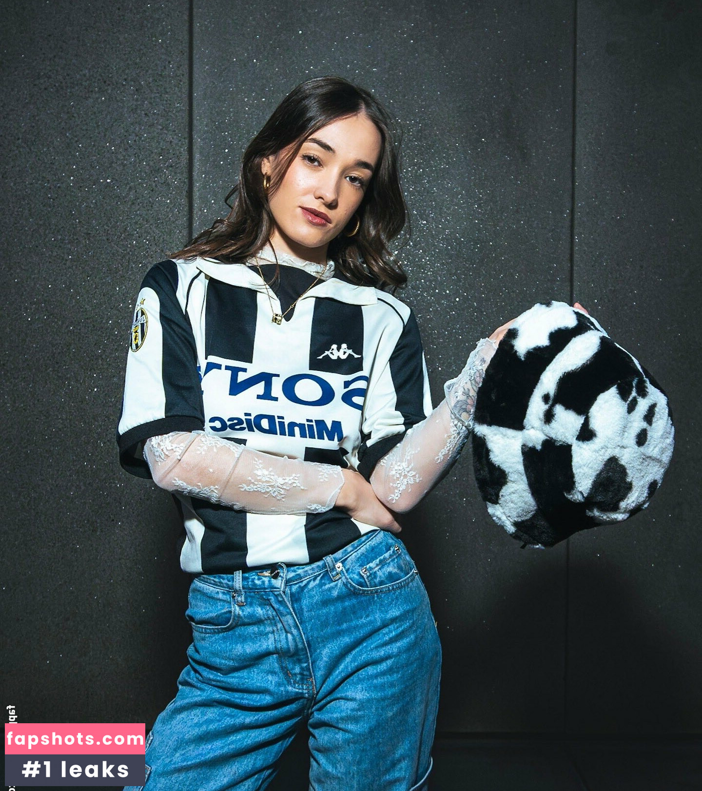 Cheekymz gallery photo #46