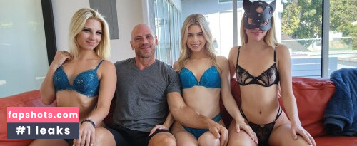 Cheerleader Kait gallery photo #1203