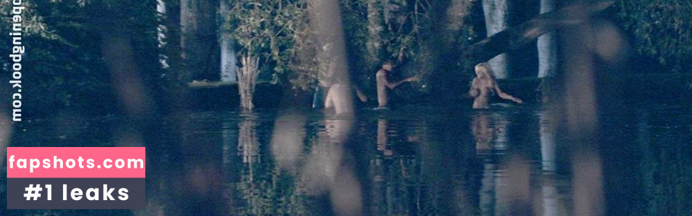 Chelan Simmons nude babe gallery