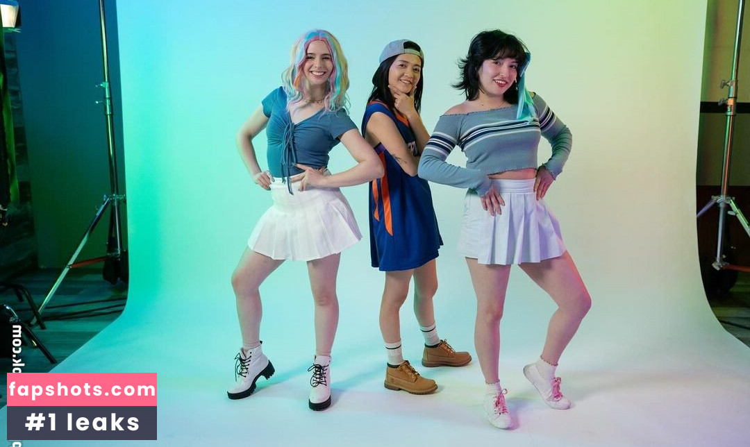 Chelsea Cook gallery photo #14