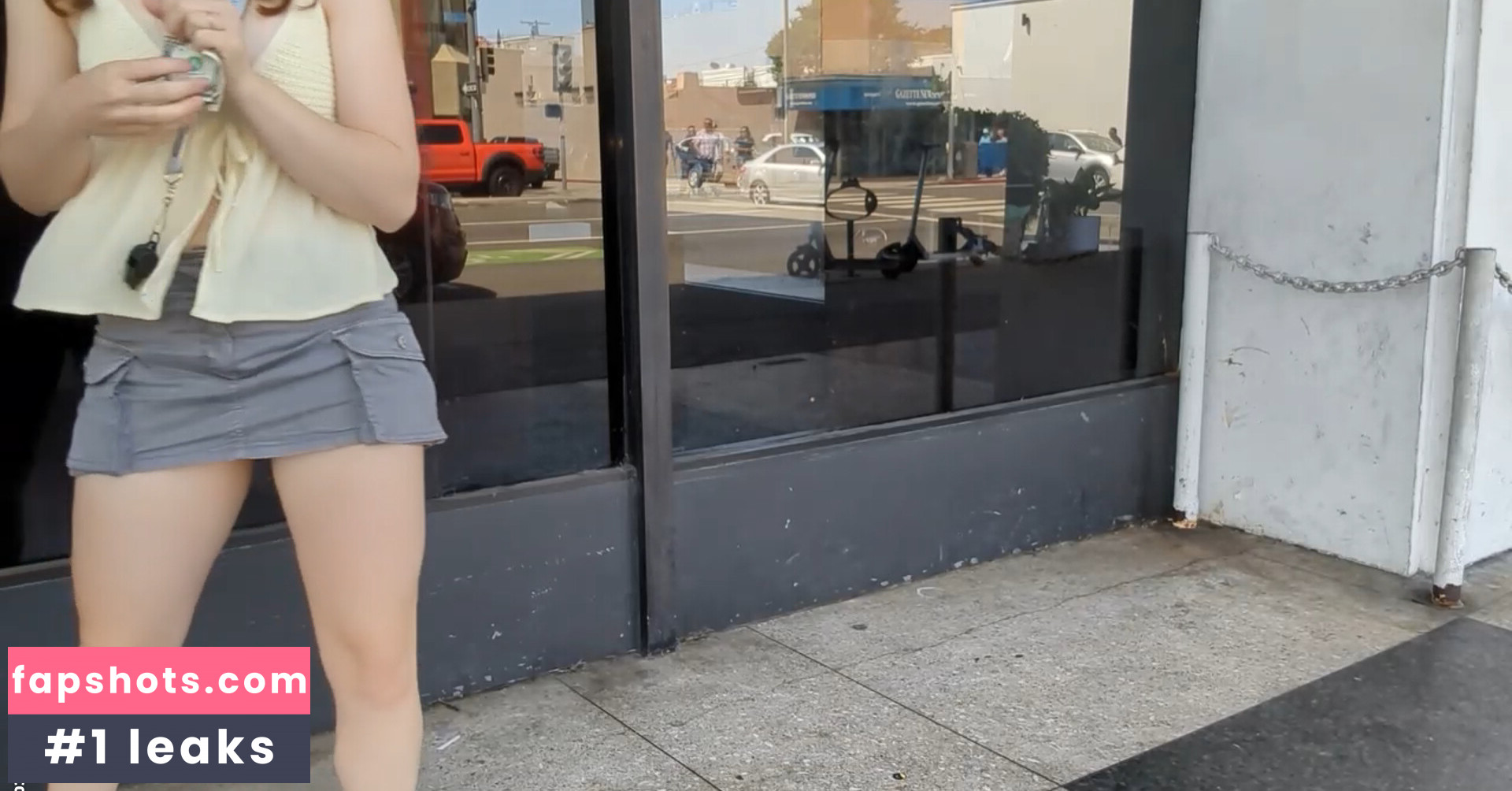 Chelsea Cook gallery photo #8