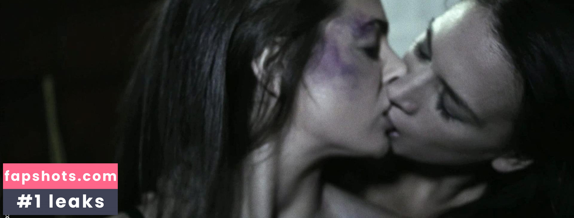 Chelsea Durkalec nude babe gallery