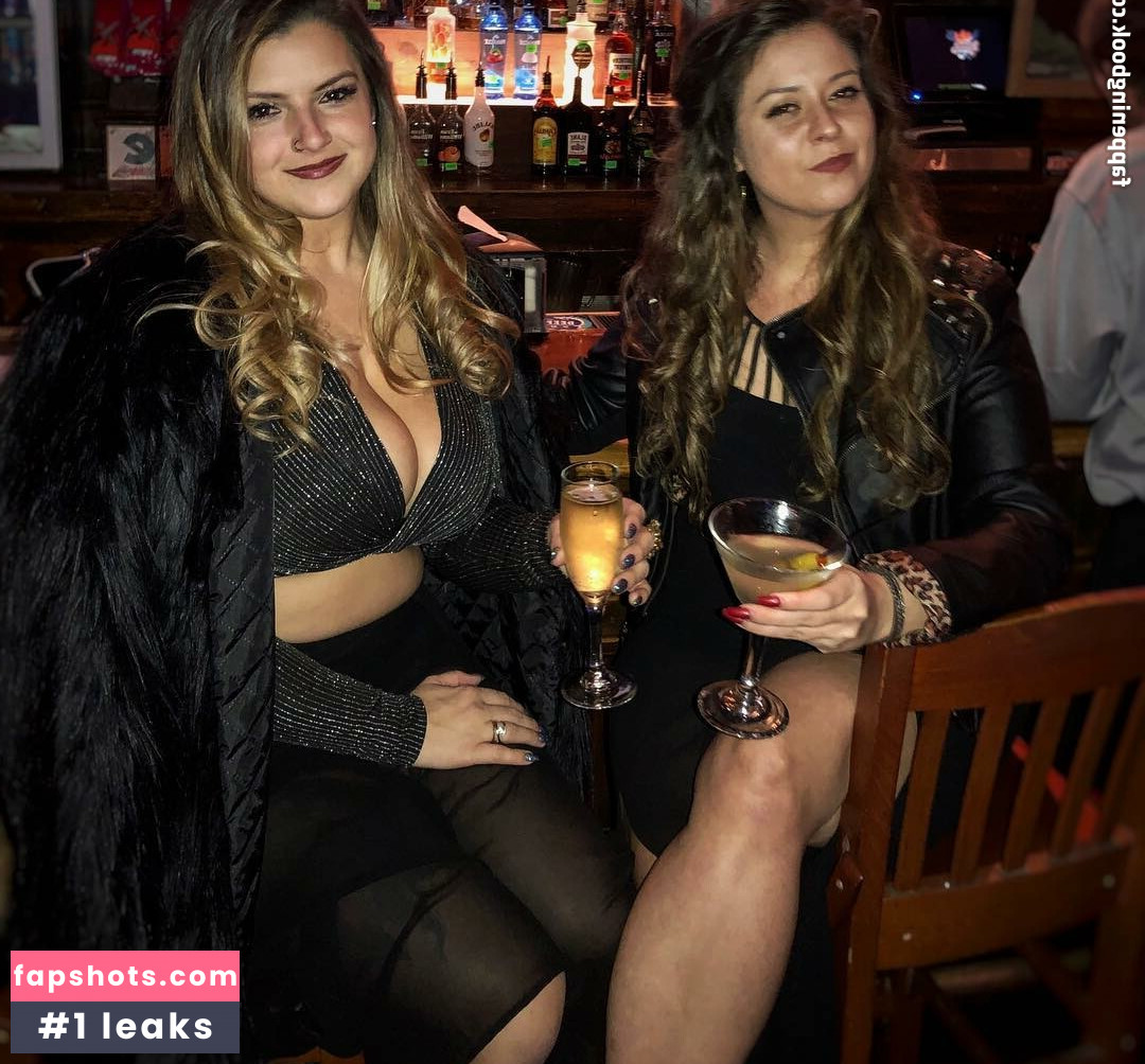 Chelsea Hammill gallery photo #6