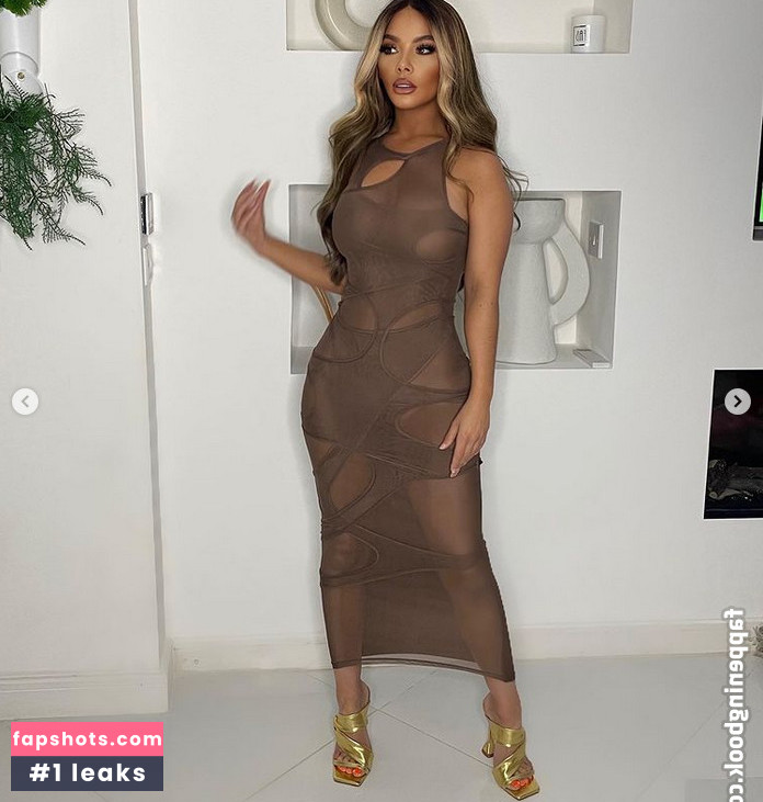 Chelsea Healey gallery photo #54