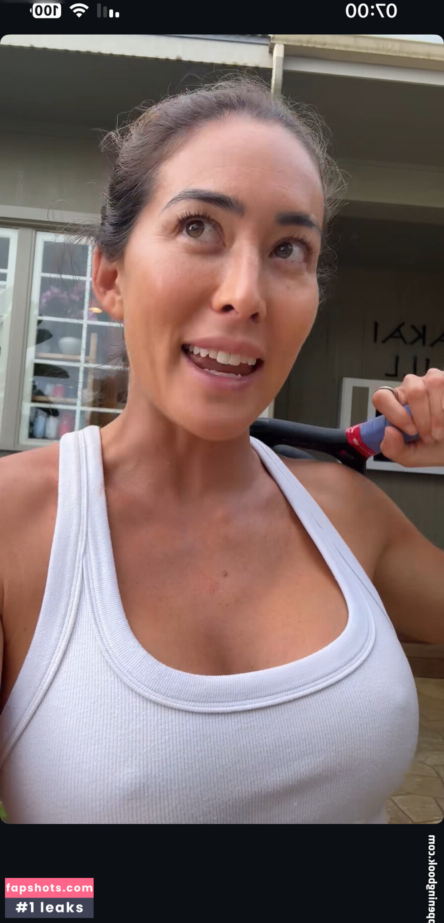 Chelsea Kauai gallery photo #4