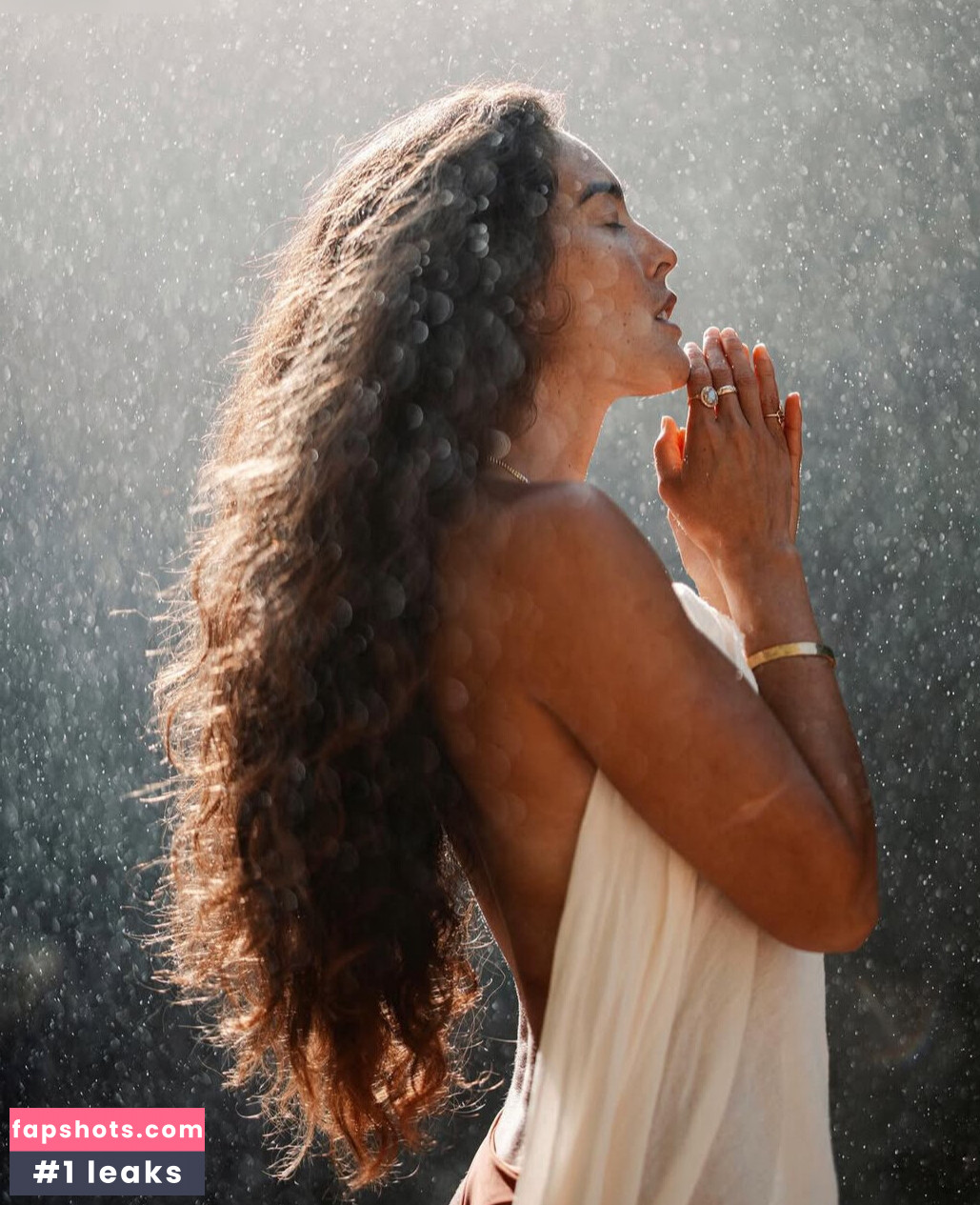 Chelsea Kauai gallery photo #10