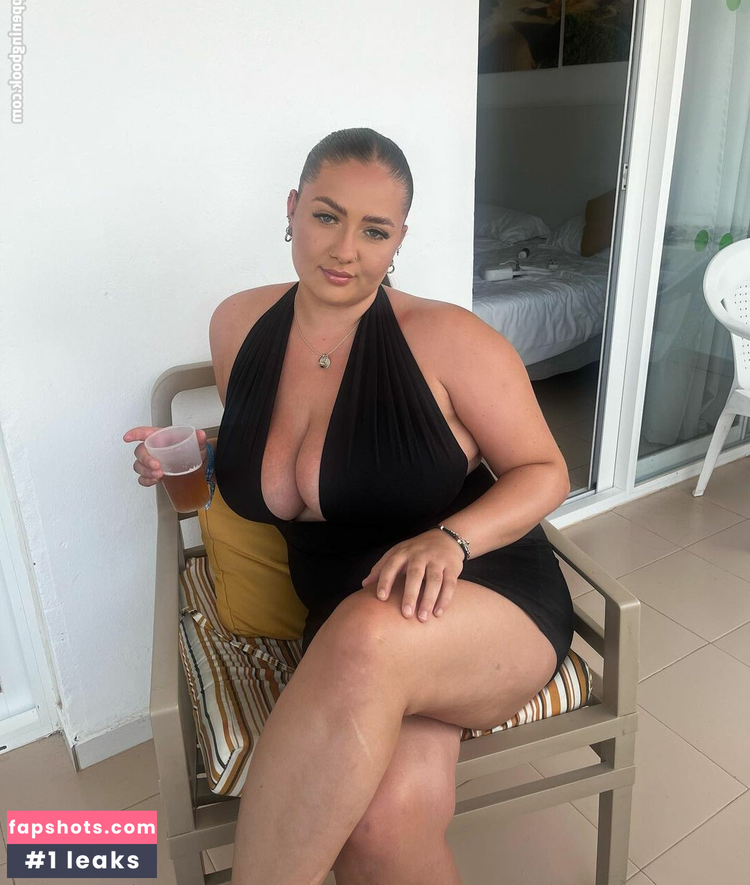 Chelsea Leigh gallery photo #37