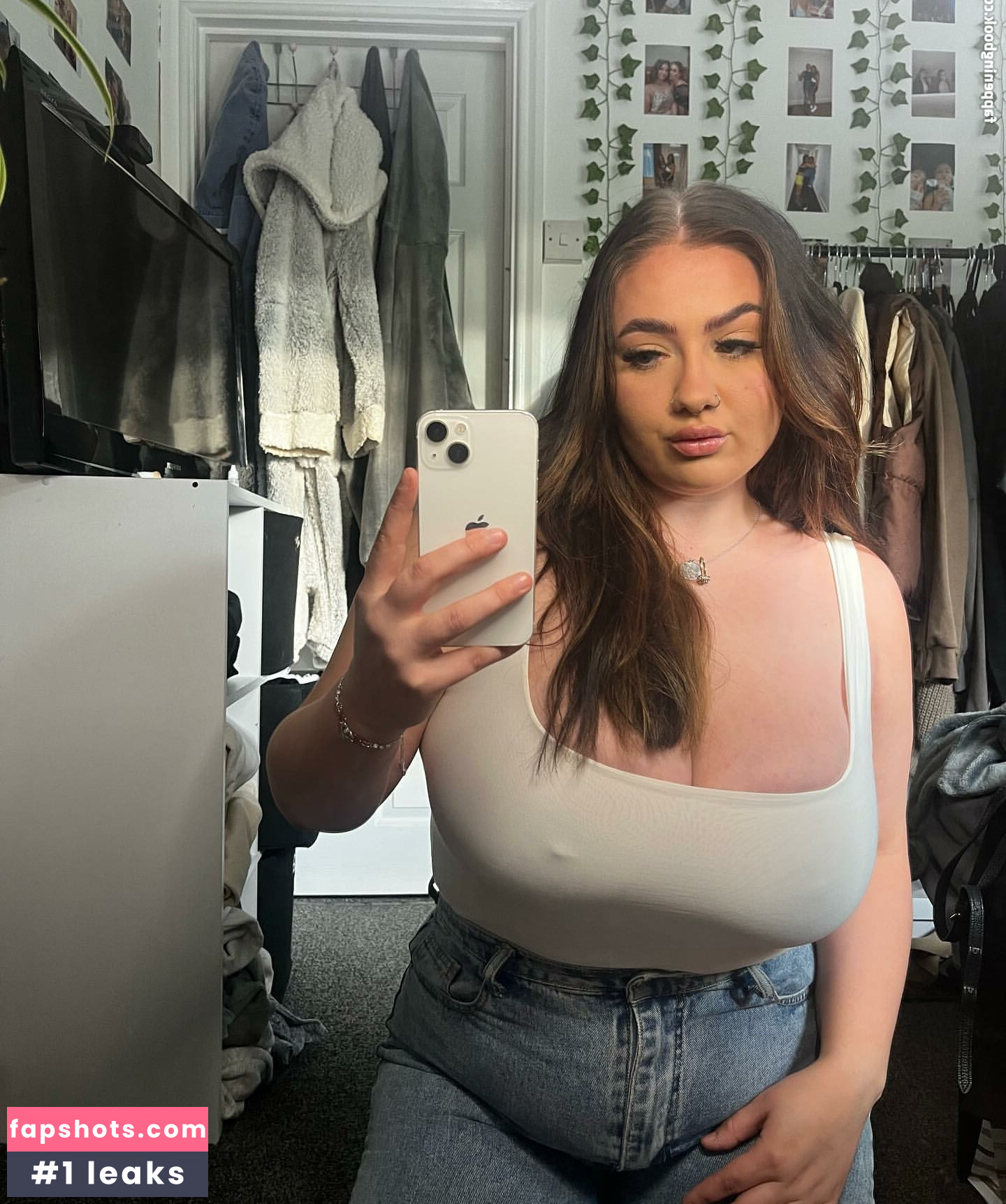 Chelsea Leigh gallery photo #50