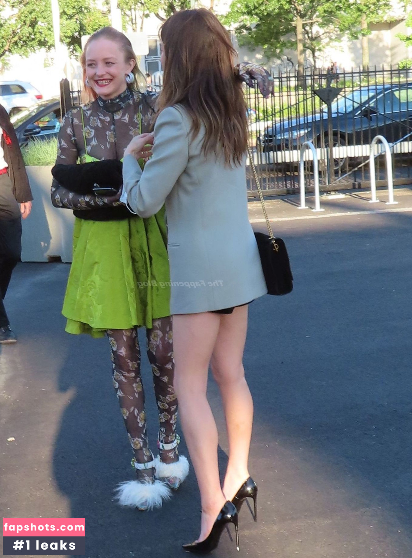 Chelsea Lopez gallery photo #3