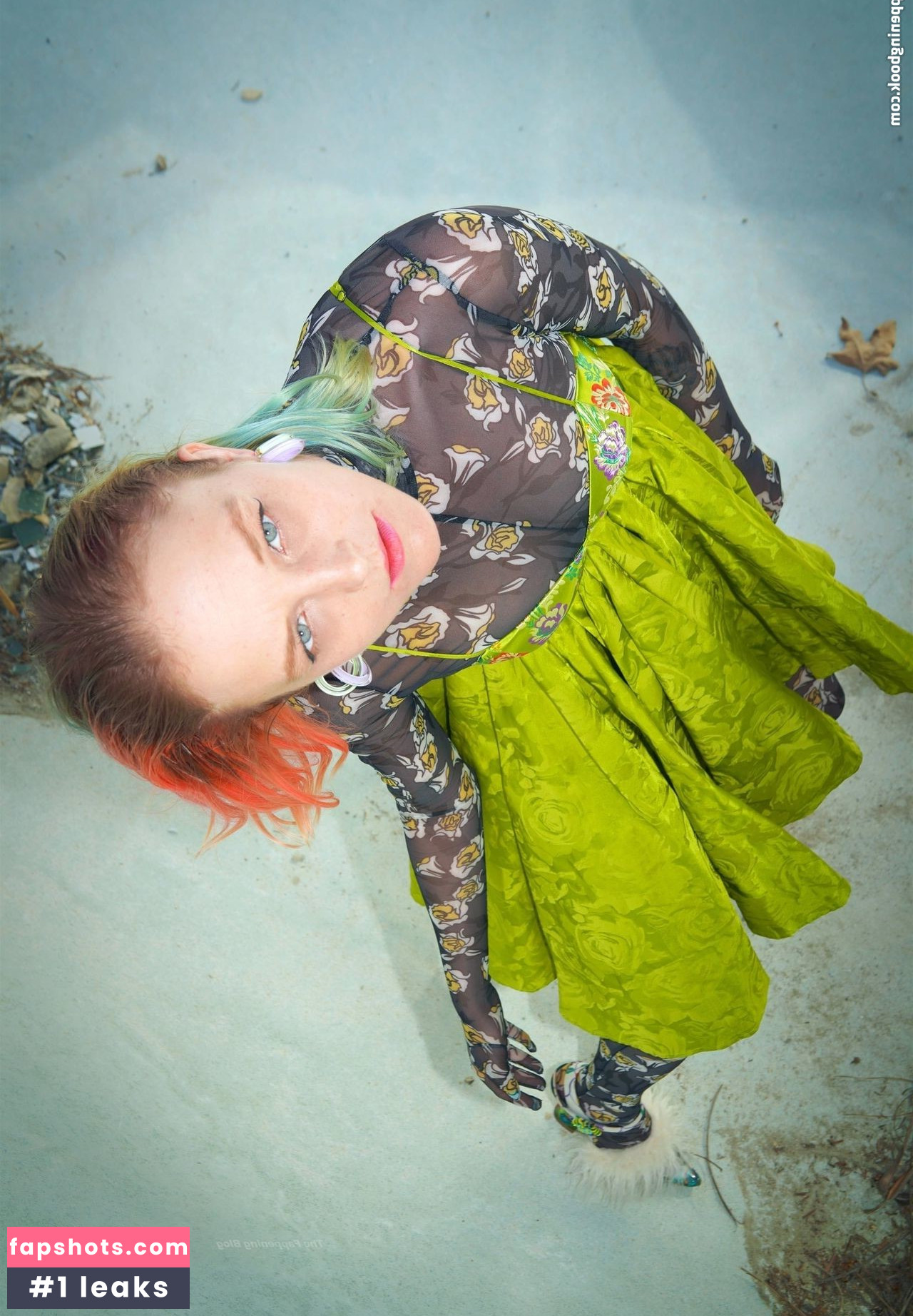 Chelsea Lopez gallery photo #23