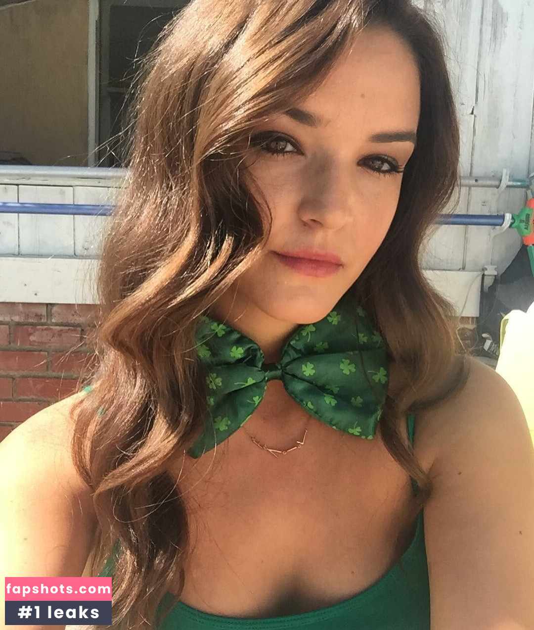 Chelsea Ricketts gallery photo #7