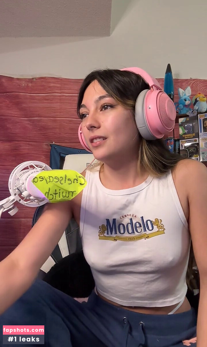 chelseayea gallery photo #8