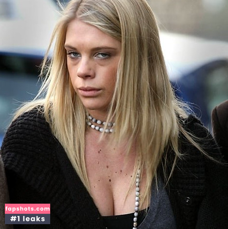 Chelsy Davy gallery photo #4