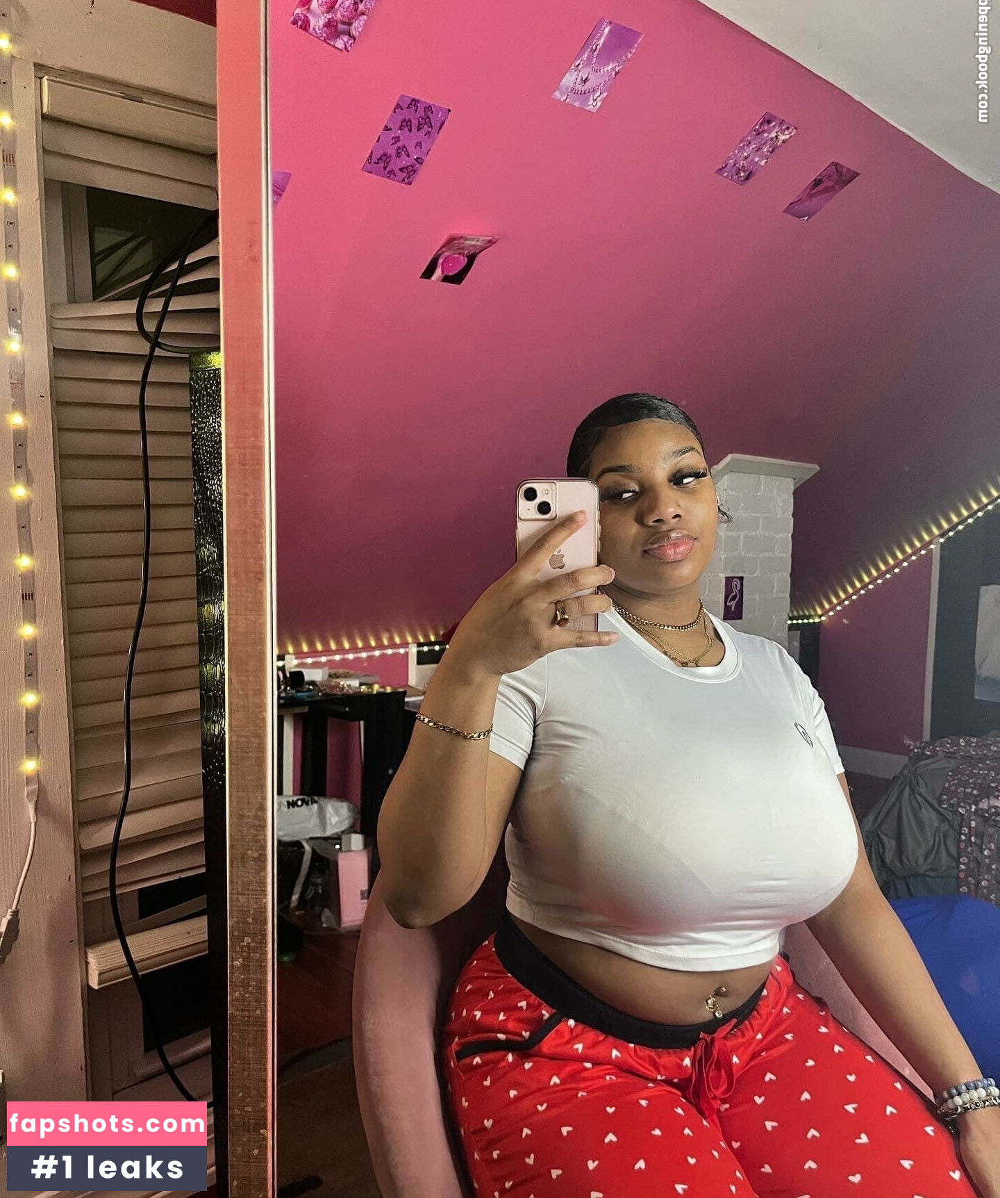 Chenille.tv gallery photo #10