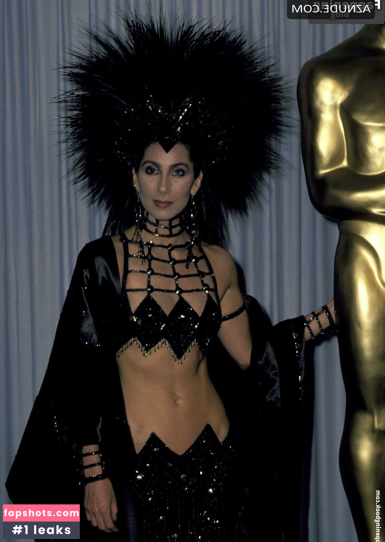 Cher._e gallery photo #2