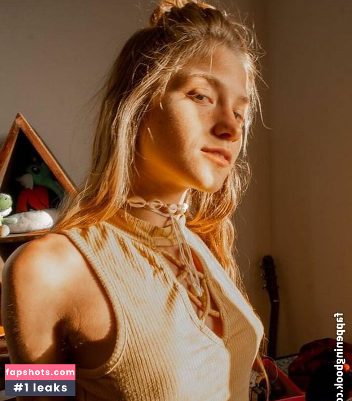 Cherie Lorraine ASMR gallery photo #12