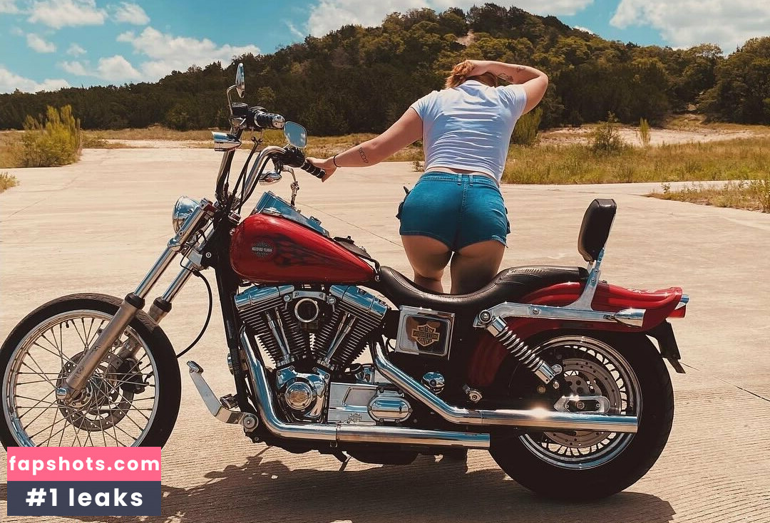 cherrilynn Filtración Desnuda OnlyFans Foto #2 - Fapshots