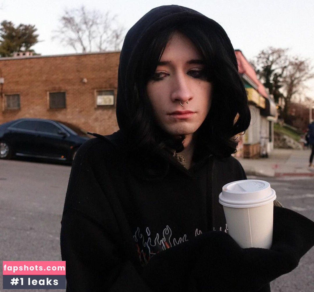 Cherry Darling gallery photo #11