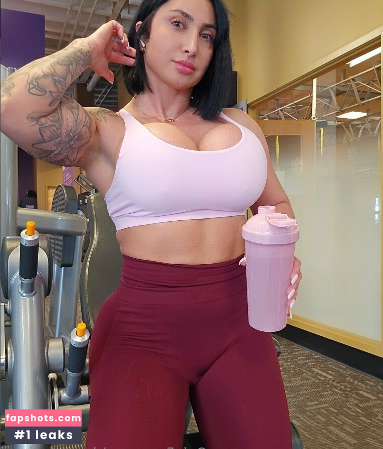 Cherry Devivre gallery photo #26