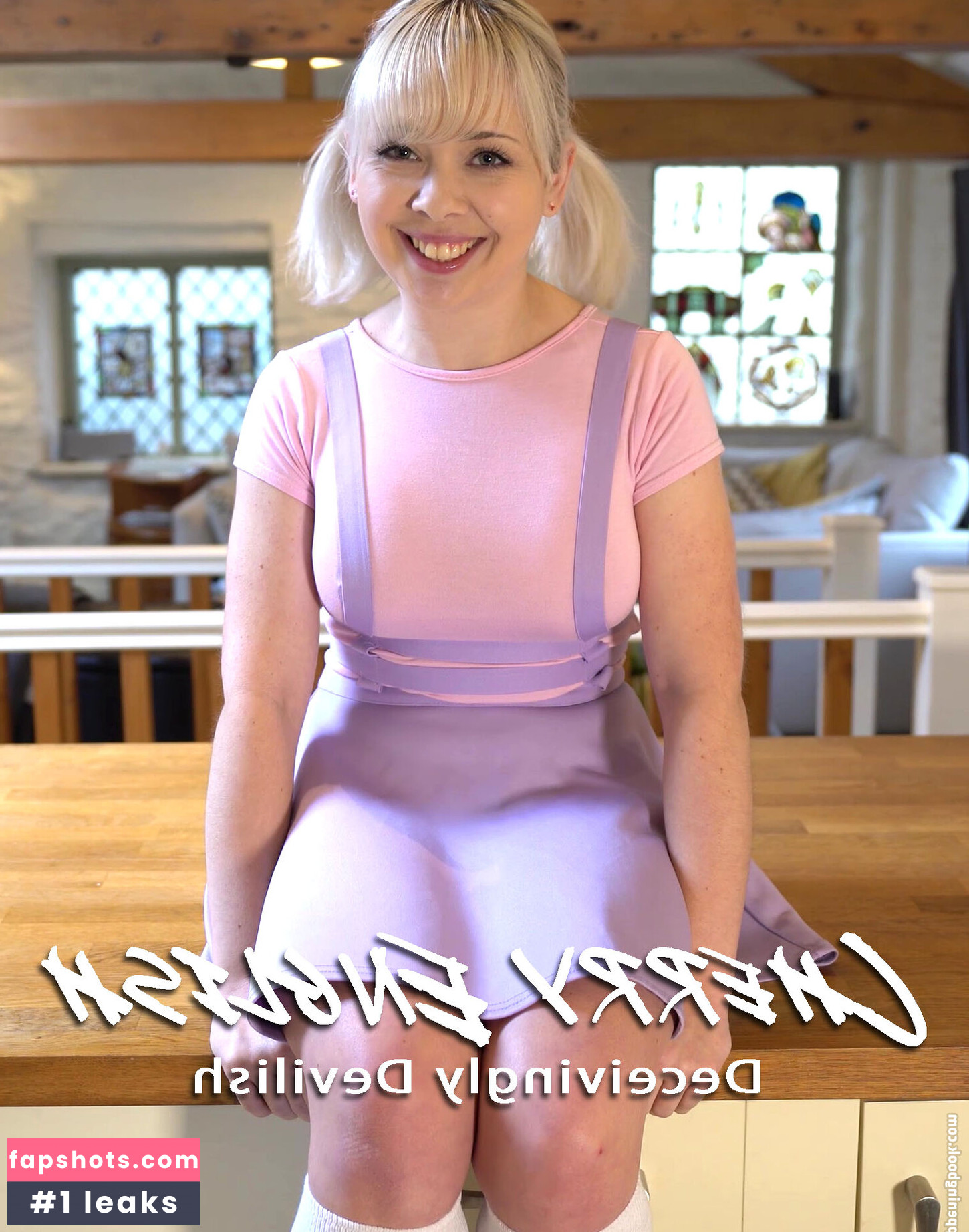 Cherry English Nahé úniky fotek pouze od fanoušků #32 - Fapshots