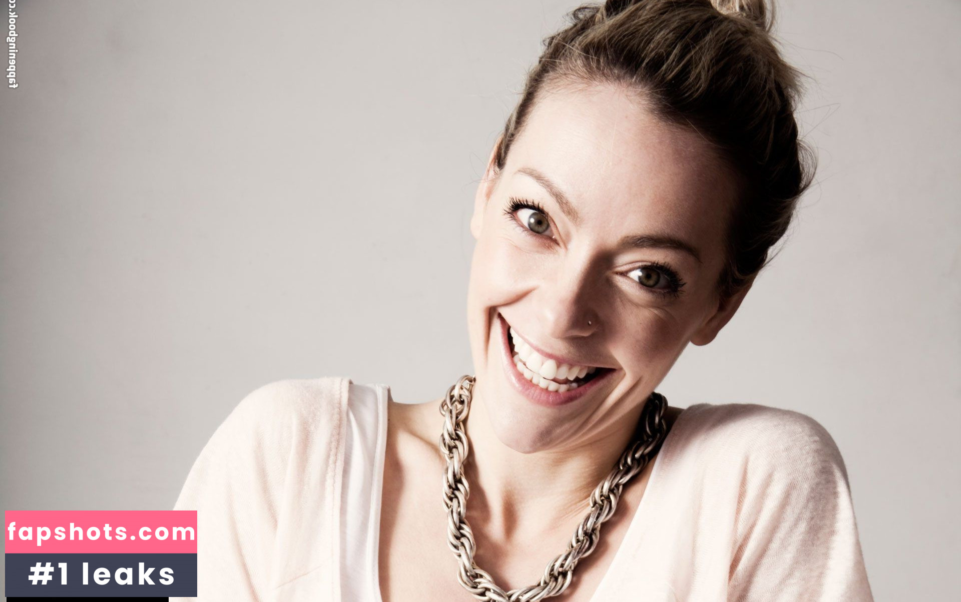 Cherry Healey gallery photo #16