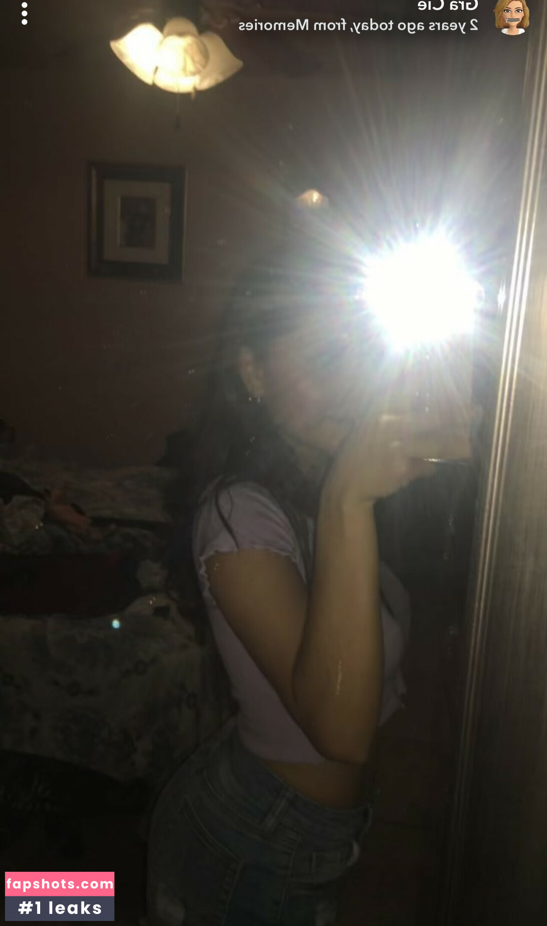 Cherrybombbs nude babe gallery