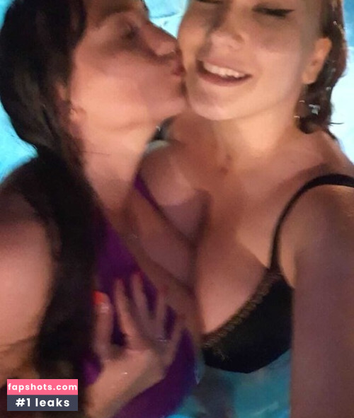 Cheryl Blossom gallery photo #583