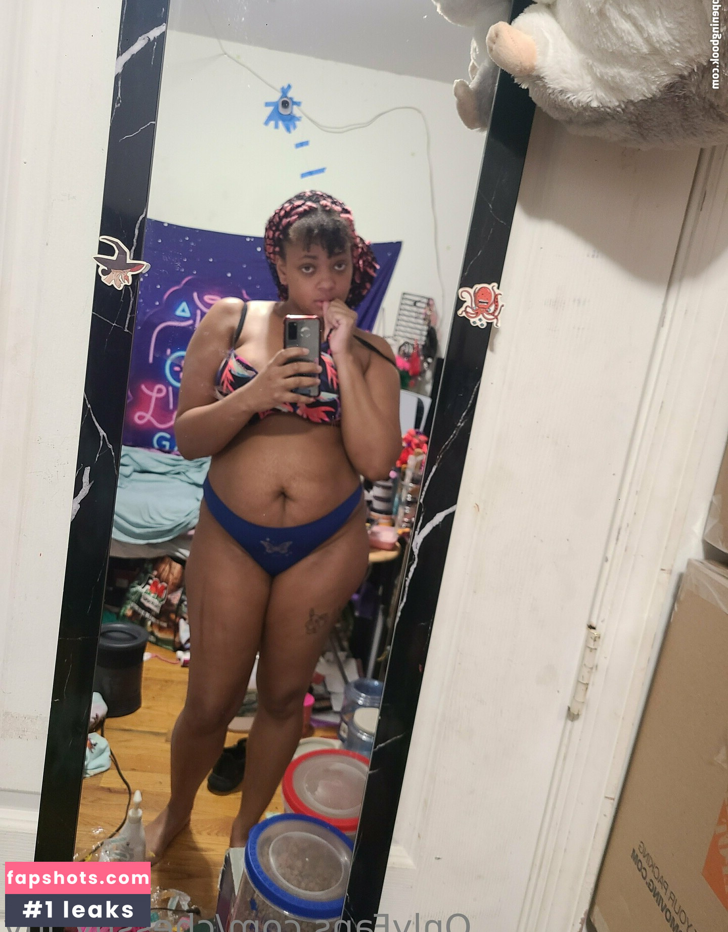 chesshy_luv gallery photo #9