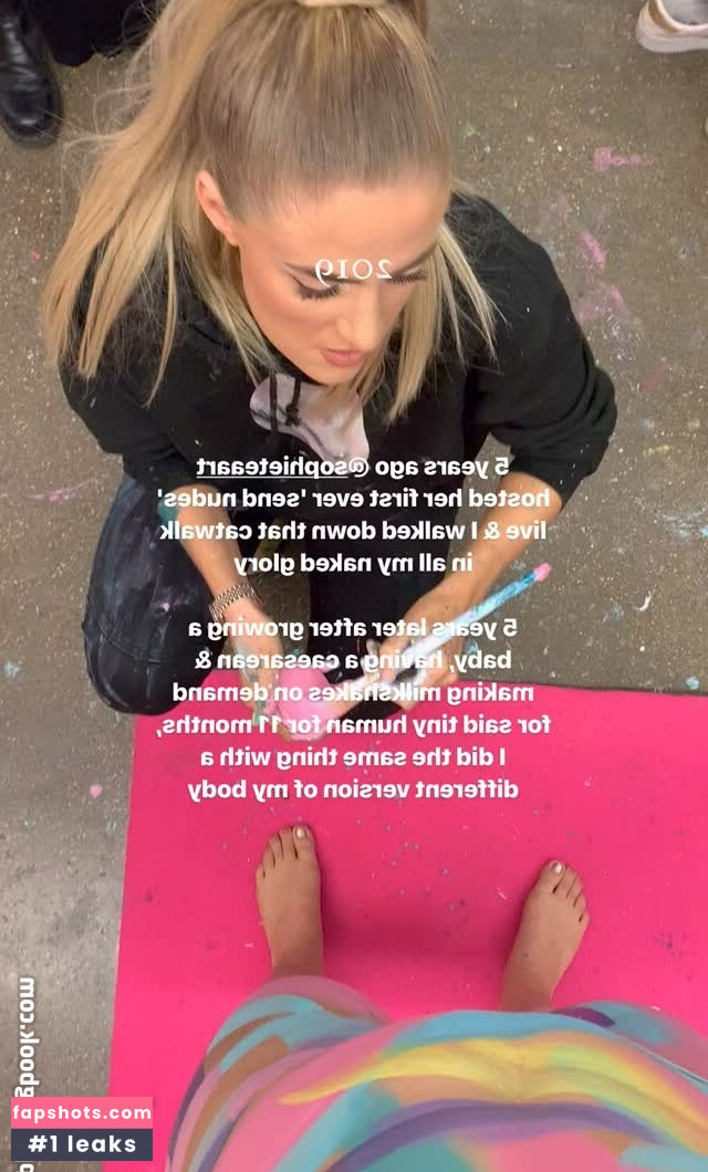 Chessy King gallery photo #4