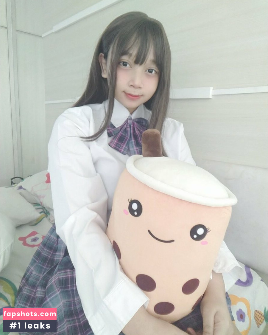 Chewyymochi gallery photo #18