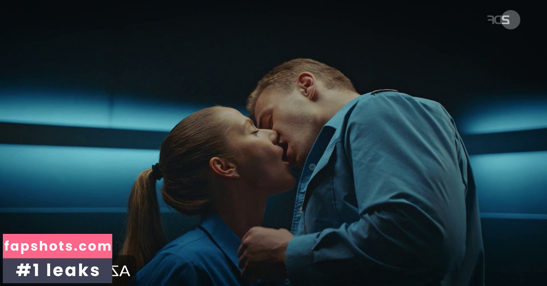 Cheyenne Pahde Nude Leaks OnlyFans Photos #25 - LeakJerk