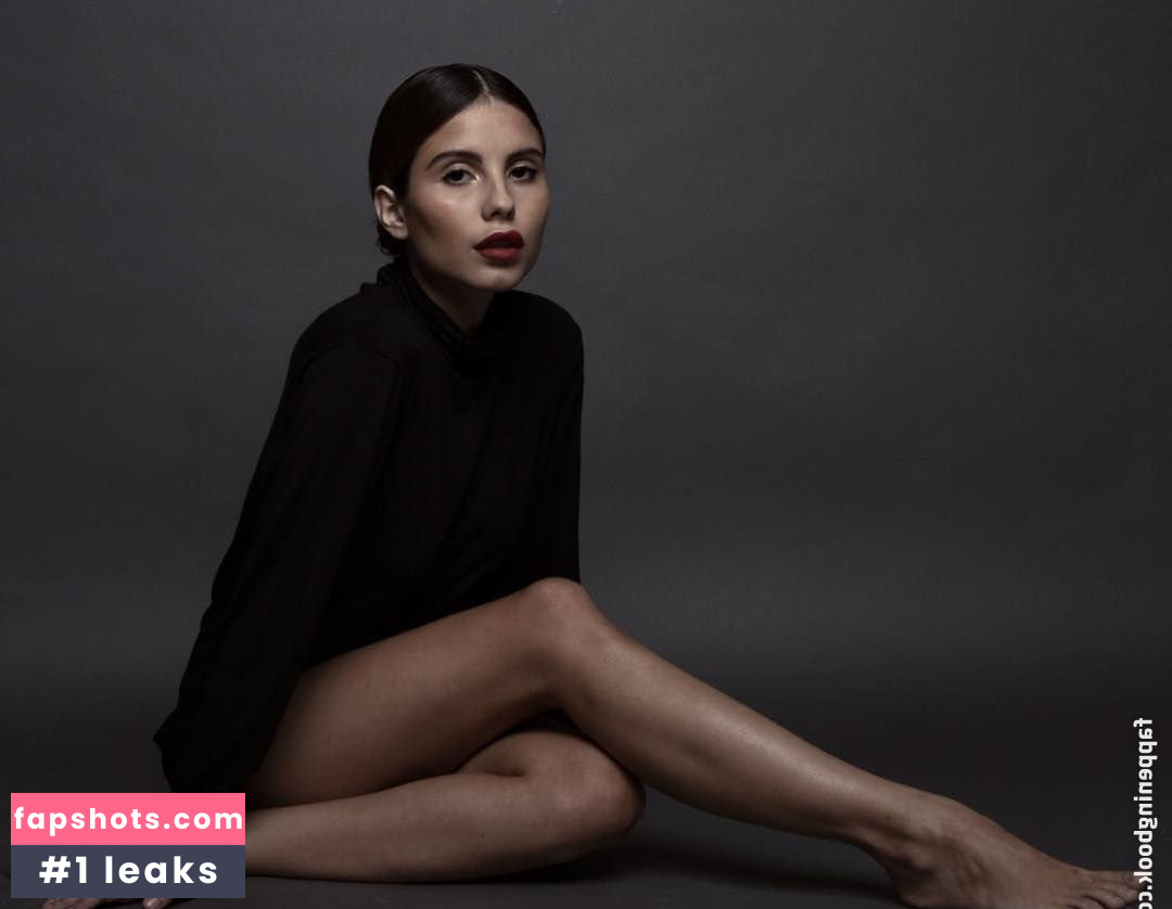 Chiara Arrighi gallery photo #37