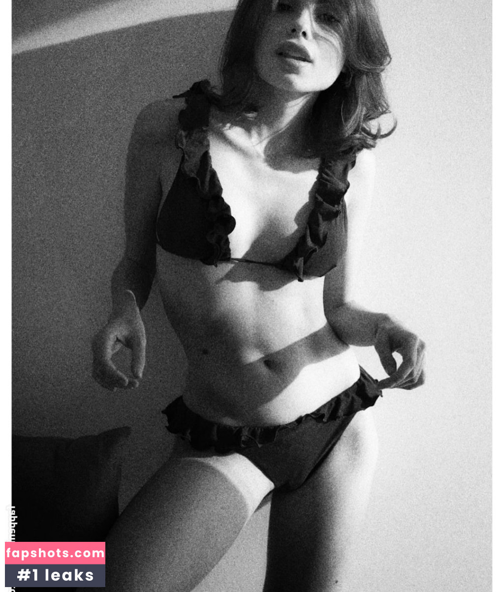 Chiara Arrighi gallery photo #78