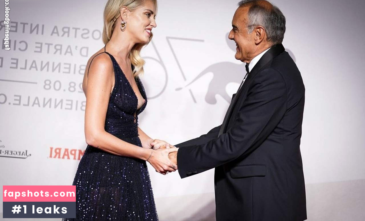 Chiara Ferragni gallery photo #154