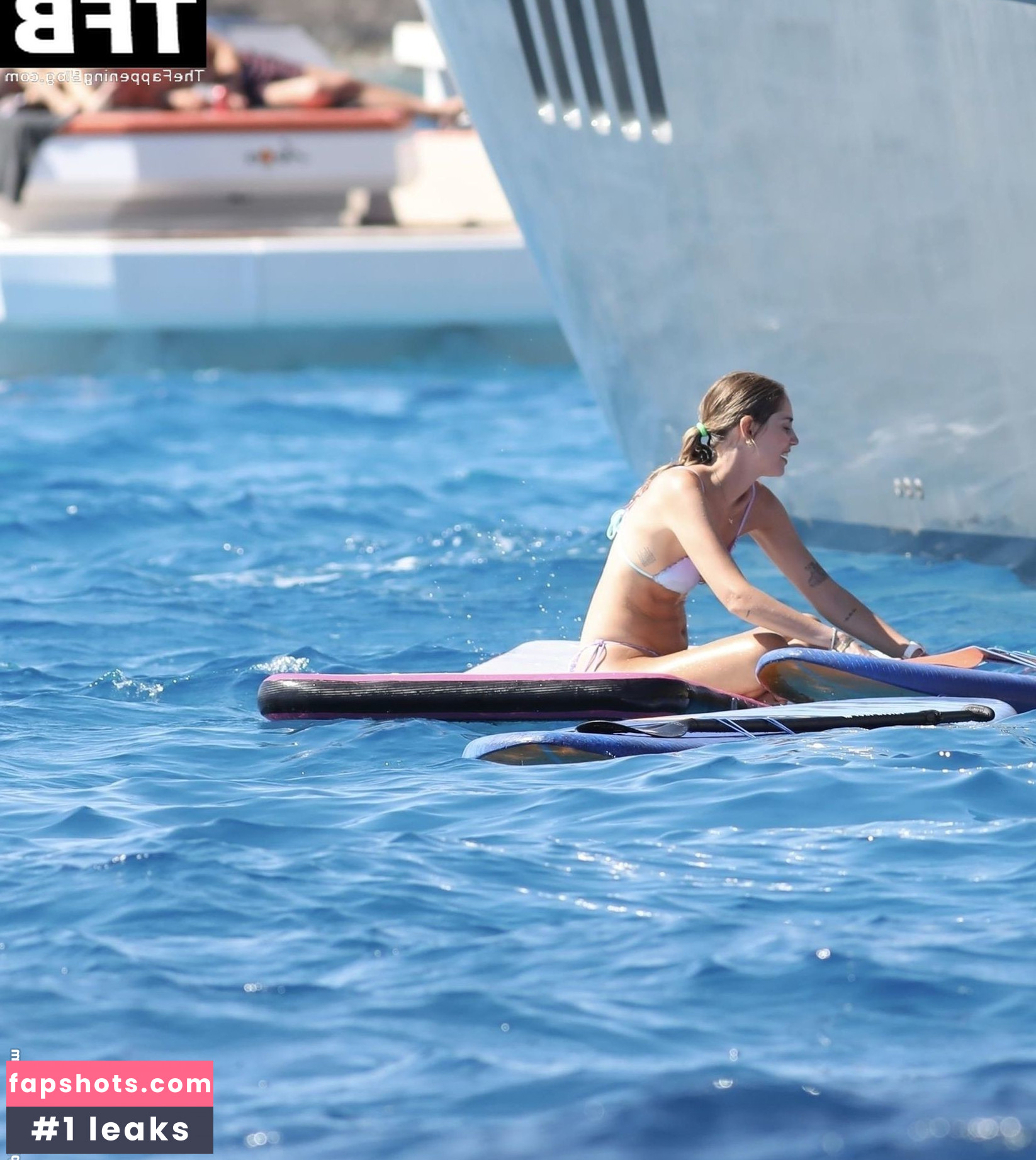 Chiara Ferragni gallery photo #294